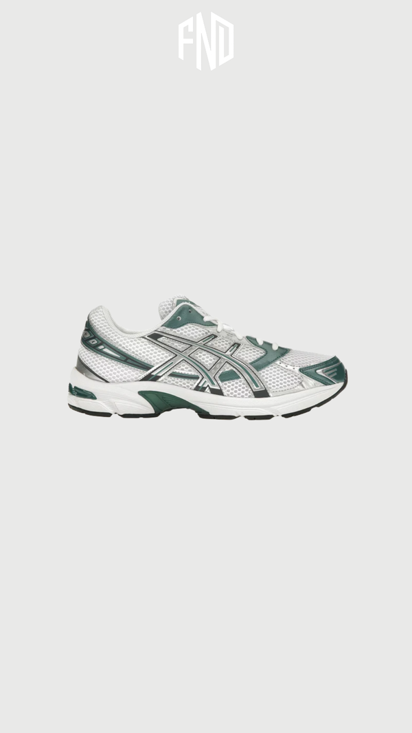 Keyano - White restful teal